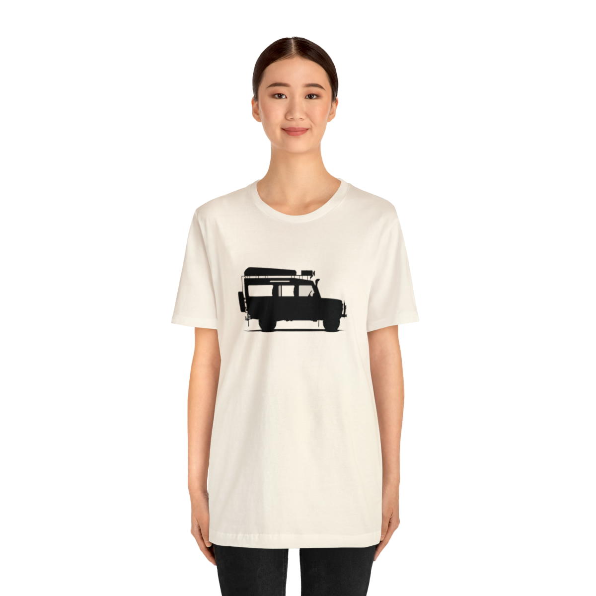 Land Rover Defender 110 - Sarge - Unisex Jersey Short Sleeve Tee - Image 51